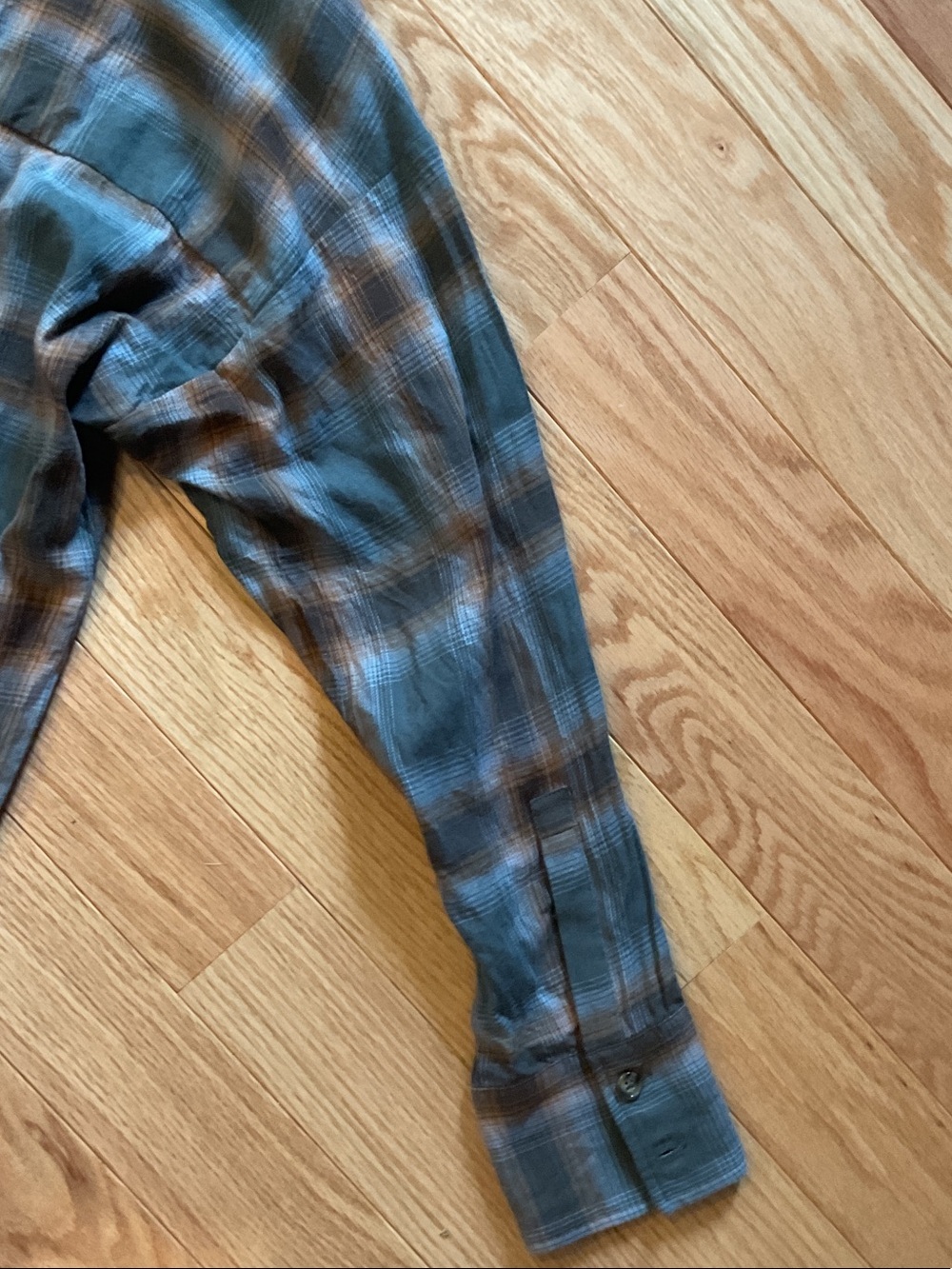 Anthropologie Paper Label Plaid Button-Up Shirt Teal Brown NWOT medium hi Lo - Picture 13 of 14